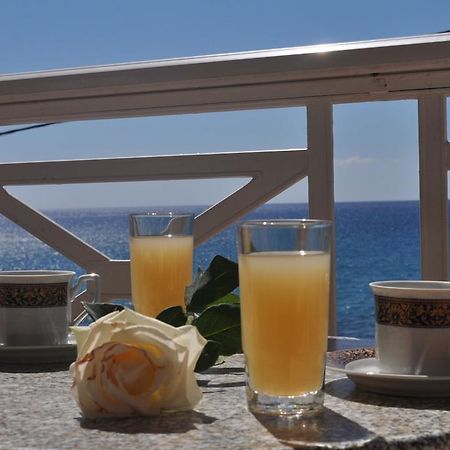 Studios Akrogiali يميناريا المظهر الخارجي الصورة