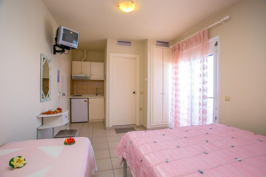 Studios Akrogiali يميناريا الغرفة الصورة