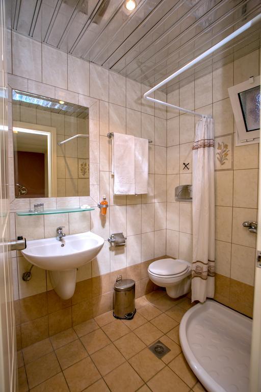 Studios Akrogiali يميناريا الغرفة الصورة